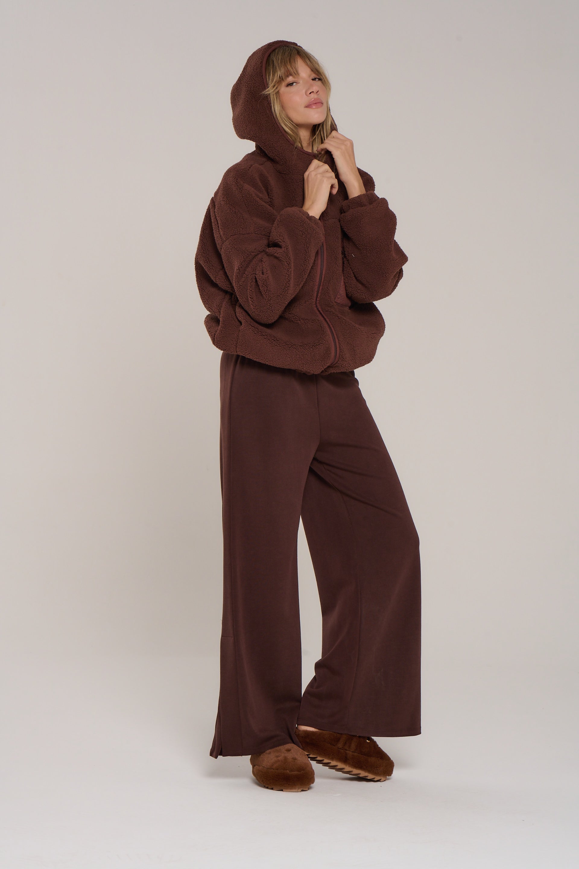 CAMPERA MORA