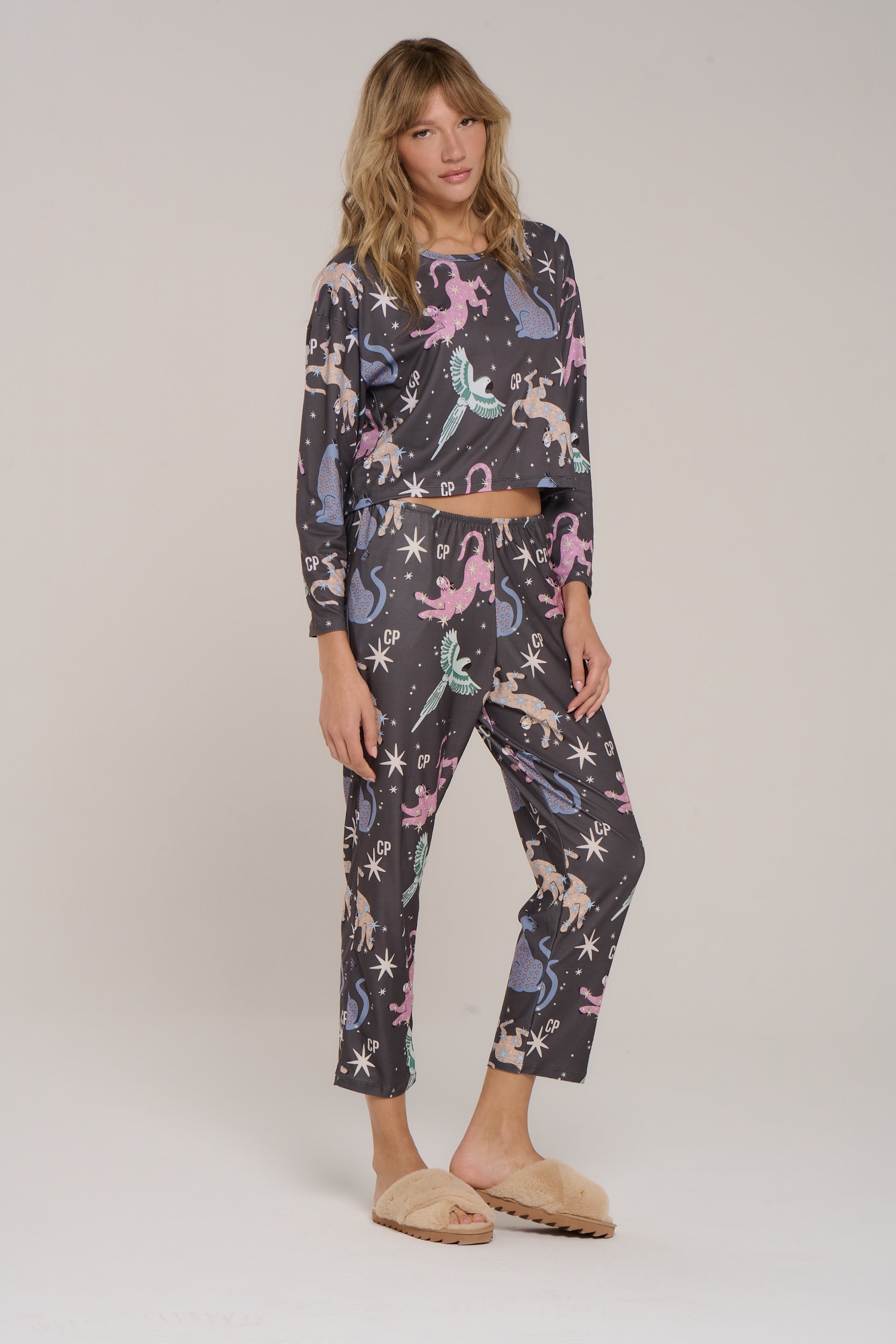 REMERA GINA