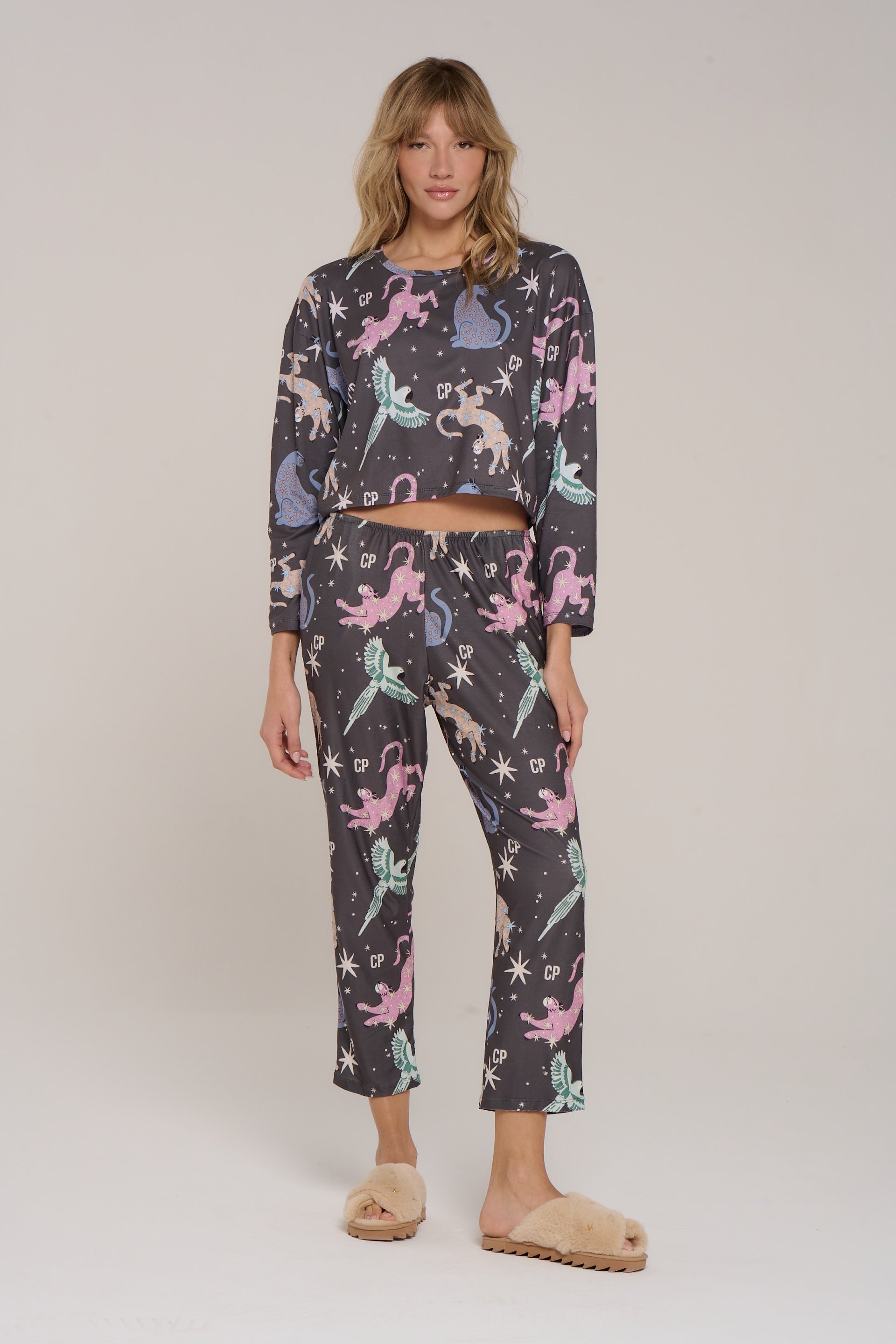 REMERA GINA