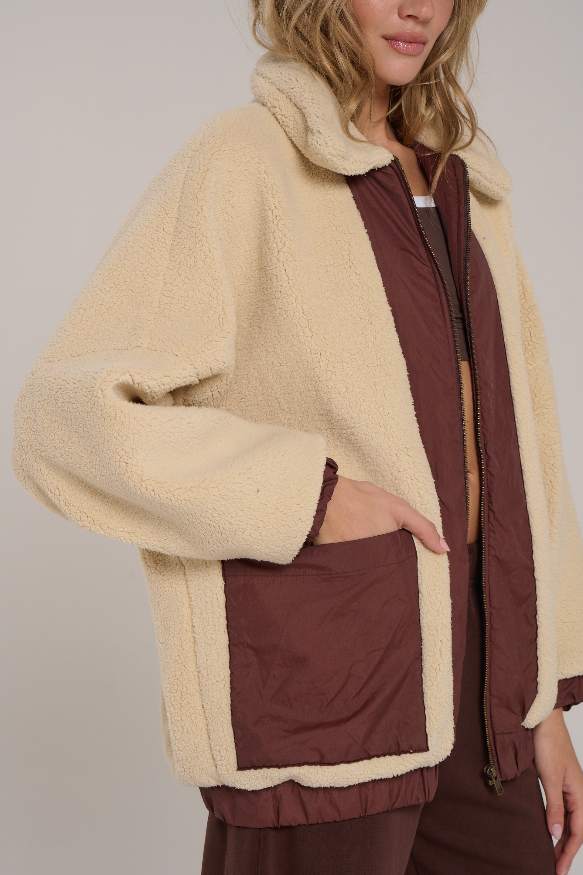 CAMPERA ISA